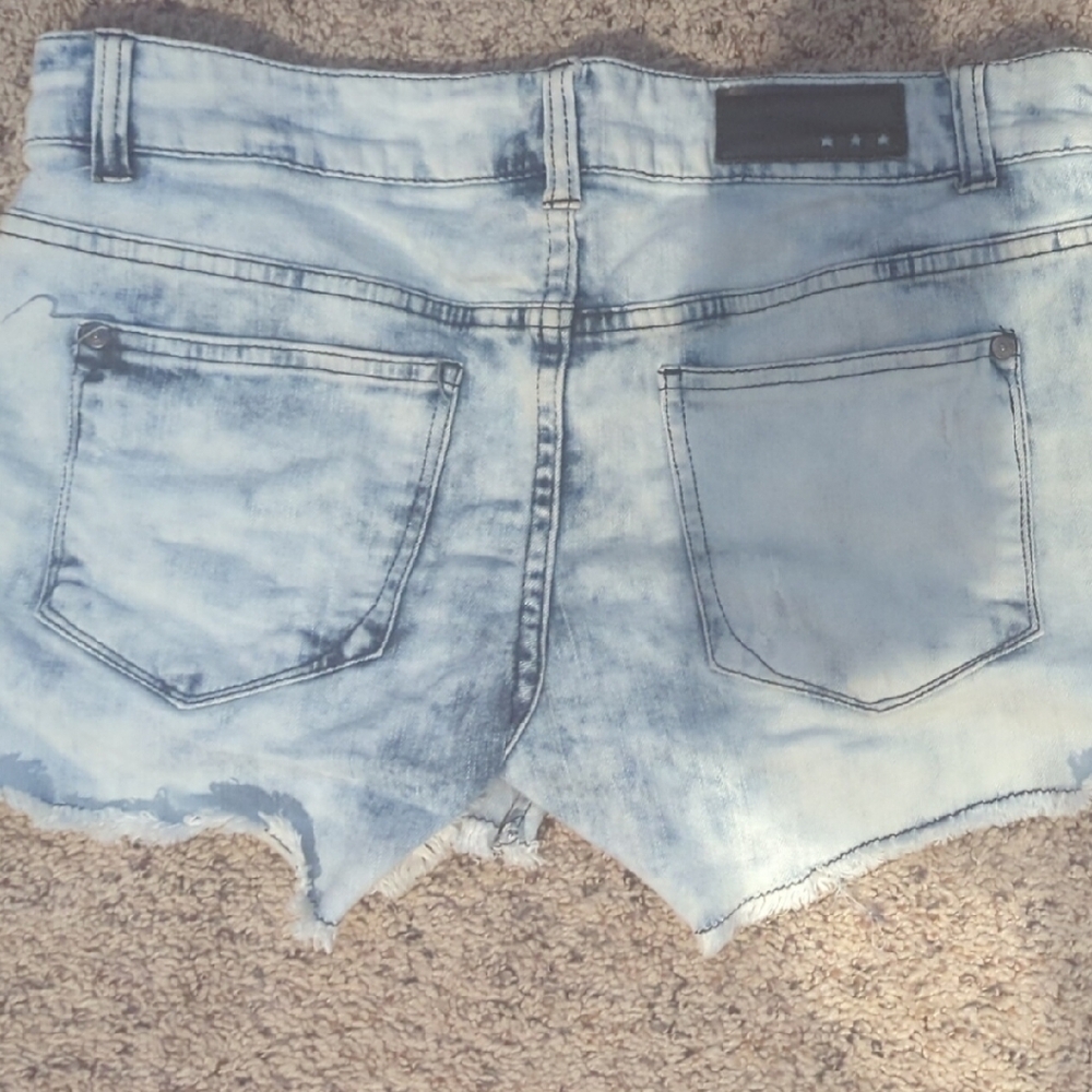 Distressed Light Blue Denim Shorts - Picture 5 of 6